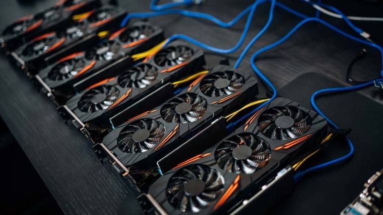 1598506764_crypto-mining-gpus-rigs_story